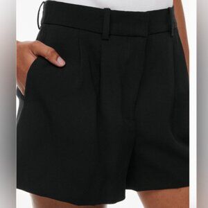 Babaton (Aritzia) Pleated Mini Short Black 0